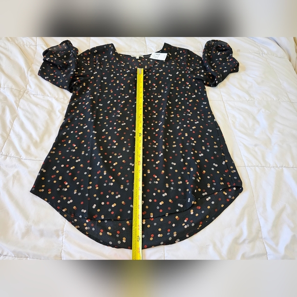 NWT Maurices polka dotted fall blouse ๐ w/ Zipper in front (Medium) ๐คโค๏ธ๐๐ค๐ค - Picture 13 of 16